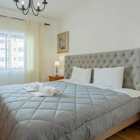 Lejlighed Vila Rosa 1bdr With Balcony & Pool By Lovelystay *