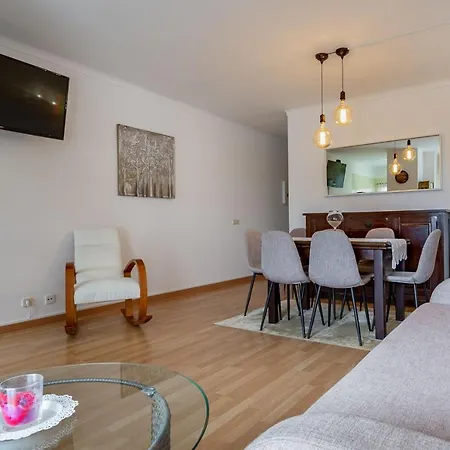 Vila Rosa 1bdr With Balcony & Pool By Lovelystay Lejlighed Portimão
